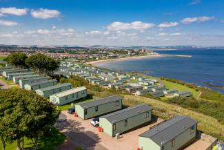 holiday homes with sea view