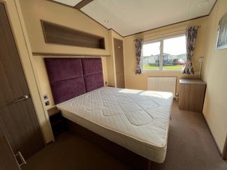 The Ambleside - master bedroom