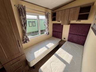 The Ambleside - twin bedroom